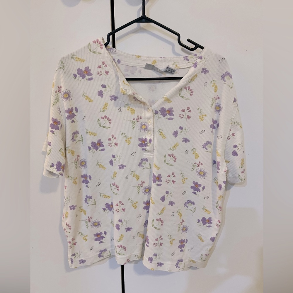 Ladies Size Large Vintage Floral Tshirt - Good Condition
